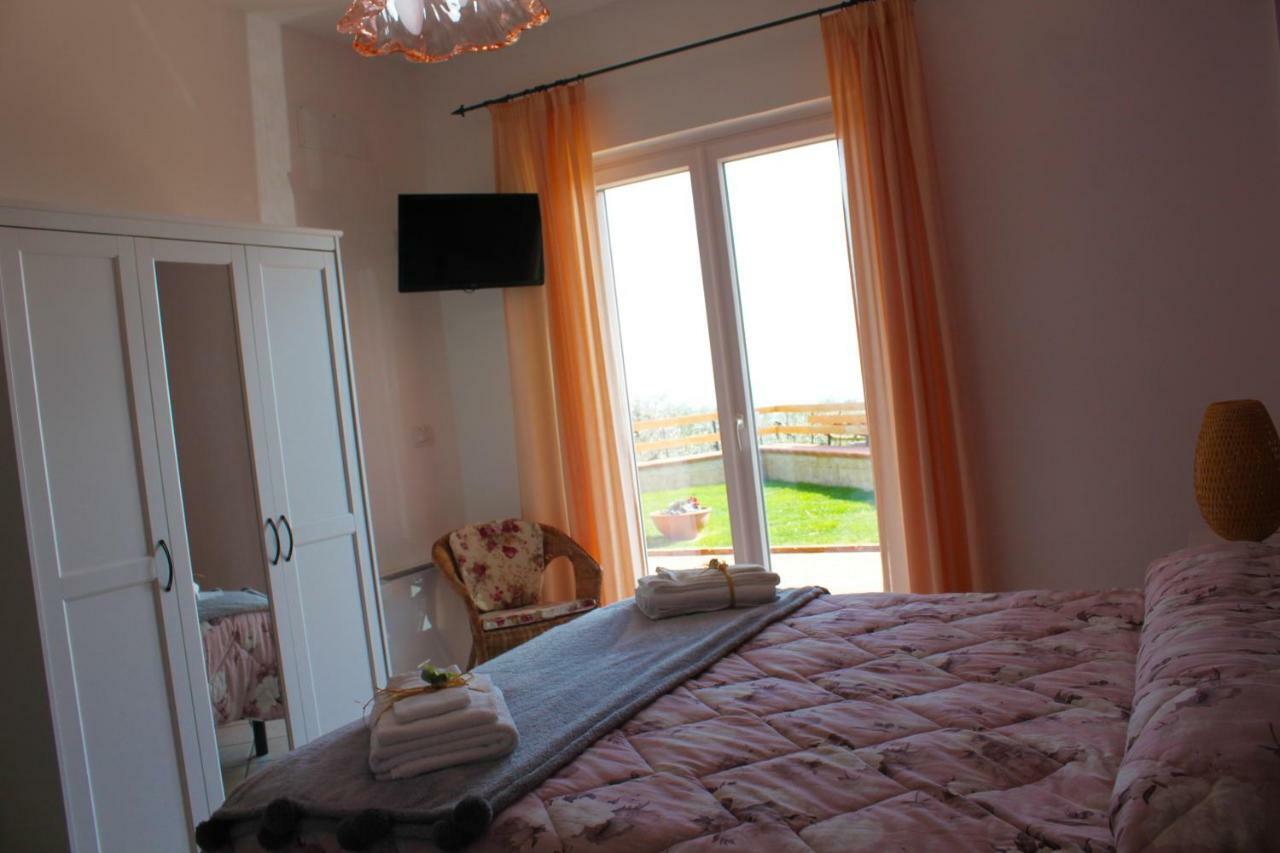 Montecorvino Pugliano Bella Vista B&B מראה חיצוני תמונה